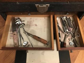 VINTAGE DENTIST PORTABLE INSTRUMENT /CARRYING CASE Packed With Dental Tools 5