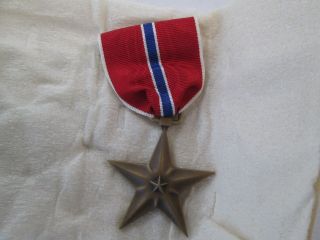 Vintage WWII BRONZE STAR IN THE BOX FROM THE CASE DATED 1944 3