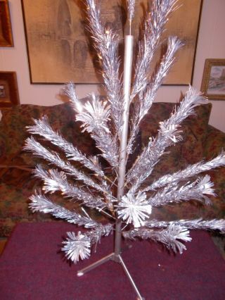 Vintage Pom Pom Royal Pine Aluminum Silver Christmas Tree 4 ' w/Box & 30 Branches 3