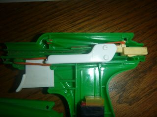 Very RARE PEZ Green Space Gun from the early 1960 ' s Complete 5