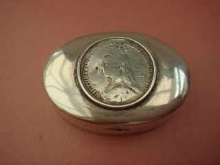 Solid Sterling Silver Hallmarked Queen Victoria Silver Coin Set Snuff Pill Box
