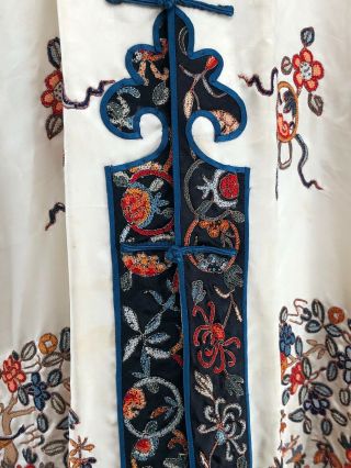 Stunning Vintage Antique Silk Embroidered Kimono/ Robe 3