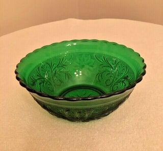 Vintage Rare Anchor Hocking Forest Green Sandwich Glass Scalloped Bowl 7 5/8 "