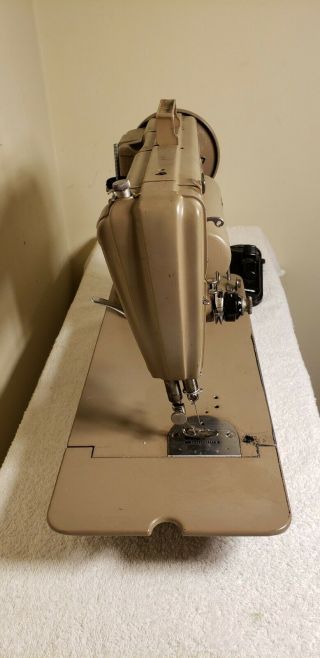 Vintage Singer 301A Long Bed Sewing Machine 3