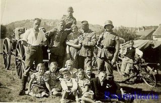Too Cute Group Young Kids Posed In Field W/ Wehrmacht Troops In Camp