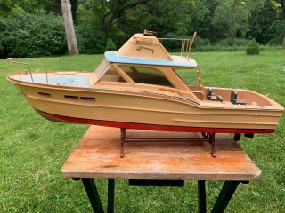 Vintage Lindberg Chris Craft Sport Fisherman R/c Boat