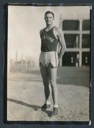 1928 Victor Holt Oklahoma Basketball Mega - Star Vintage Photo (college Mvp)