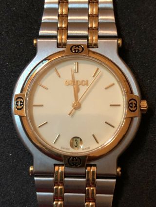 Vintage Gucci 9000m Two - Tone,  Stainless Steel And 18kgp Unisex Wrist Watch.