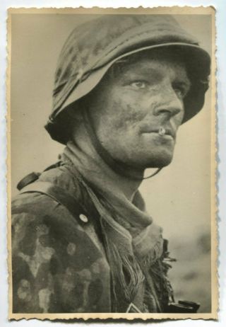 German Wwii Archive Photo: Wehrmacht Soldier In Helmet & Field Uniform