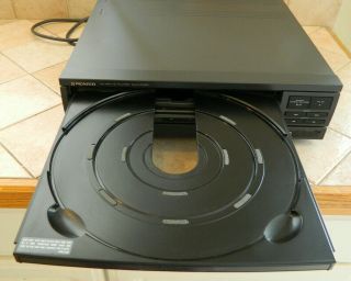 Vintage,  Pioneer CLD - V2400 Laserdisc Player, 3