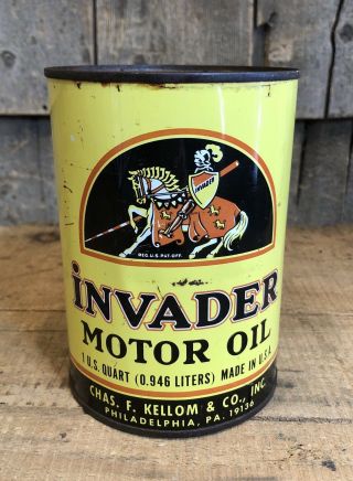 Vintage INVADER Motor Oil Gas Service Station 1 Quart Can Knight Graphics NOS 2
