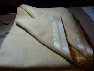 Vintage Kenwood Famous Wool Blanket - Harvest Gold w/ Satin Trim - 75 