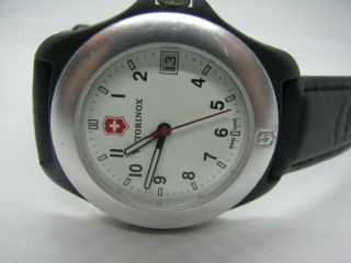 Victorinox Watch 4.  514 Swiss Quartz Stainless Steel Pre Owned.