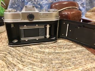Vintage Kodak Retina Reflex 35mm Camera 2.  5 mm Lens & Case Too 4