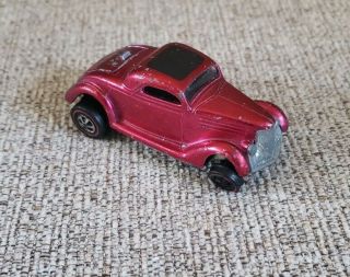 Vintage Mattel Hot Wheels: Redline 1968 Classic 36 Ford Coupe Rose Pink - Red