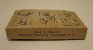 WW2 WWII U.  S.  Army Bandage Triangular Compressed O.  D.  1 Out of Box NOS 3