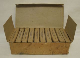 WW2 WWII U.  S.  Army Bandage Triangular Compressed O.  D.  1 Out of Box NOS 5