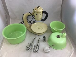 Vintage Powermaster 308 - 1669 Tilt Head Stand Mixer W/ Jadeite Bowl Juicer