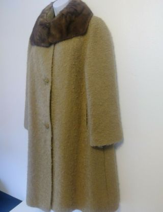 Vintage Ilgwu Intl.  Ladies Garment Workers Union Heavy Tweed Coat Fur Collar