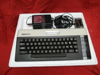Vintage Atari 600XL Home Computer w/Games,  Controllers,  Software,  etc. 4