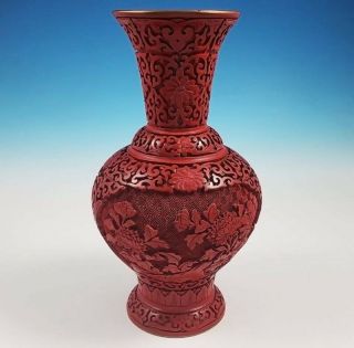 Vintage Chinese Carved Red Cinnabar Vase Jar Diao - Qi Lacquerware Flower Scroll