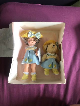 Madame Alexander “teddy And Me Collecting Bears “ 33020 8 " Doll,  Perfect