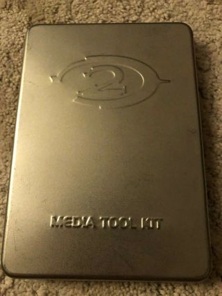 Halo 2 Media Tool Kit Includes Book And Disc - Extremely Rare