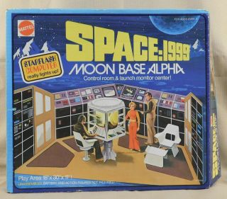 Vintage 1976 Space: 1999 Moon Base Alpha Control Room Playset With Box