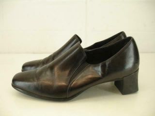 Munro American Tatum Womens 10 M Black Leather Shoes Pumps 2 " Block Heels Dress