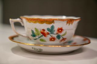 Herend Rare Vintage Tea Cup And Saucer Well - Protected