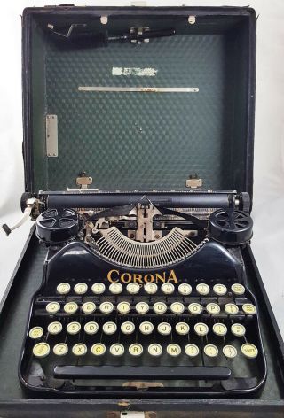 Vintage 1926 Antique Corona Four 4 Portable Typewriter W/ Hard Carry Case