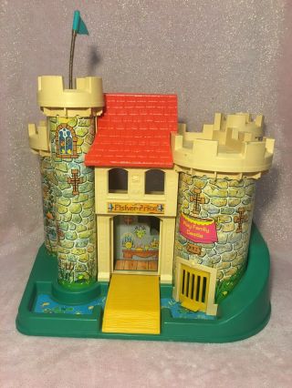 Vintage 1974 Fisher Price Little People Castle 993 with Horse,  Dragon & more 5
