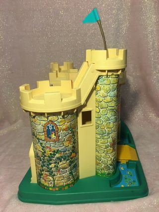 Vintage 1974 Fisher Price Little People Castle 993 with Horse,  Dragon & more 8