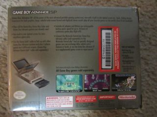 Ultra Rare Toys ' R ' Us Exclusive Gold gameboy advance sp 2