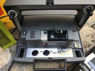 Vintage Kodak M95 Instamatic 8MM 8 Movie Projector and Insert 2
