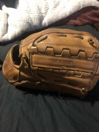 vintage wilson a2000 baseball glove 2