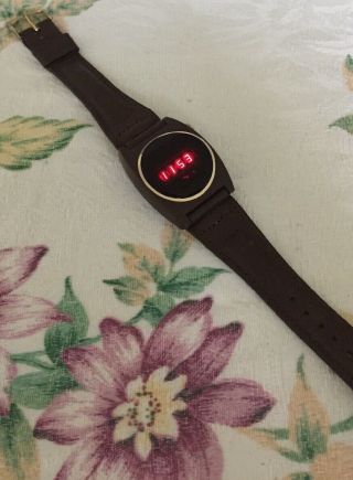 1970s Vintage Texas Instruments Series 500 RED LED Watch, 7
