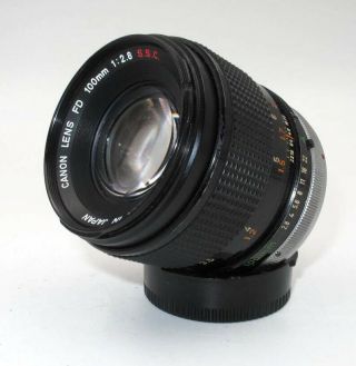 Vintage Canon Fd 100mm F2.  8 S.  S.  C.  Portrait Prime Lens.
