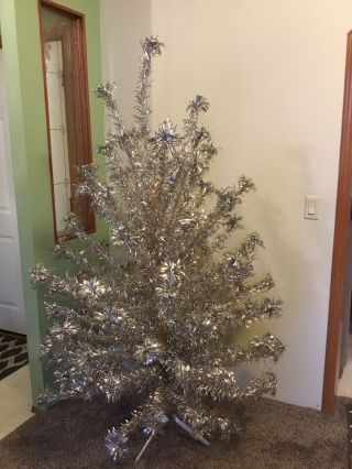 Vintage Evergleam Aluminum Silver Christmas Tree 6 Foot W/ 94 Branches