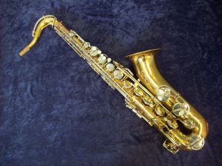 Quality Vintage Bundy Ii By The Selmer Company Usa Tenor Saxophone,  Case