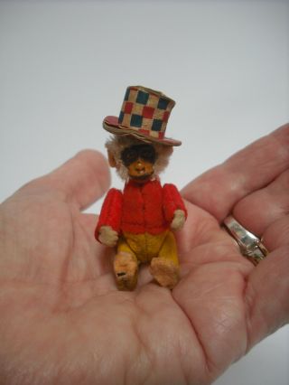 Rare Little Jointed Piccolo Schuco Monkey With Chequered Top Hat