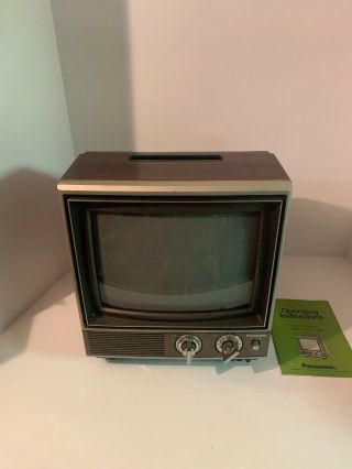 Vintage Panasonic 11” Color Pilot Portable Color TV - CT - 1110D 2