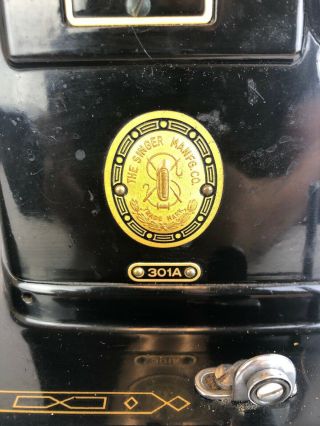 Vintage SINGER 301A SEWING MACHINE Black Gold Repair Parts 8