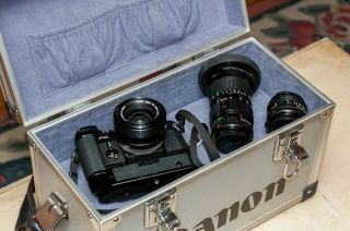 Canon F - 1 W/ 55mm F1.  2 S.  S.  C. ,  28mm F2.  8,  35 - 105mm F3.  5 RARE Vintage Hard Case 3