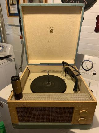 The Sound Of Music Vintage Record Player 45’s? Ship