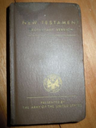 Vintage Army Issued Pocket Size Testament 1941