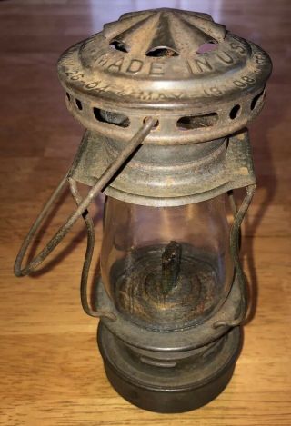 Vintage Dietz " Sport " Lantern Oil Lamp With Clear Glass Globe
