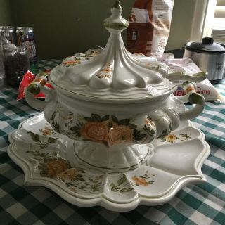 Vintage Italian Soup Tureen With Platter And Ladle