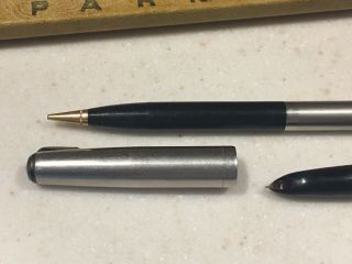 Vintage Parker 51 Mechanical Pencil and Fountain Pen Set with Case 2