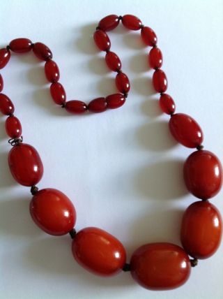 Antique Graduated Amber Bead Necklace - 52 Grammes